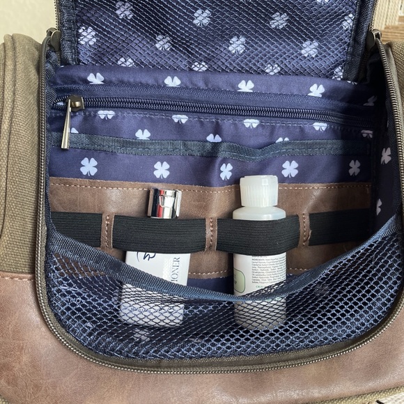 Lucky Brand Khaki and Brown Men's Toiletry Bag - Picture 4 of 6